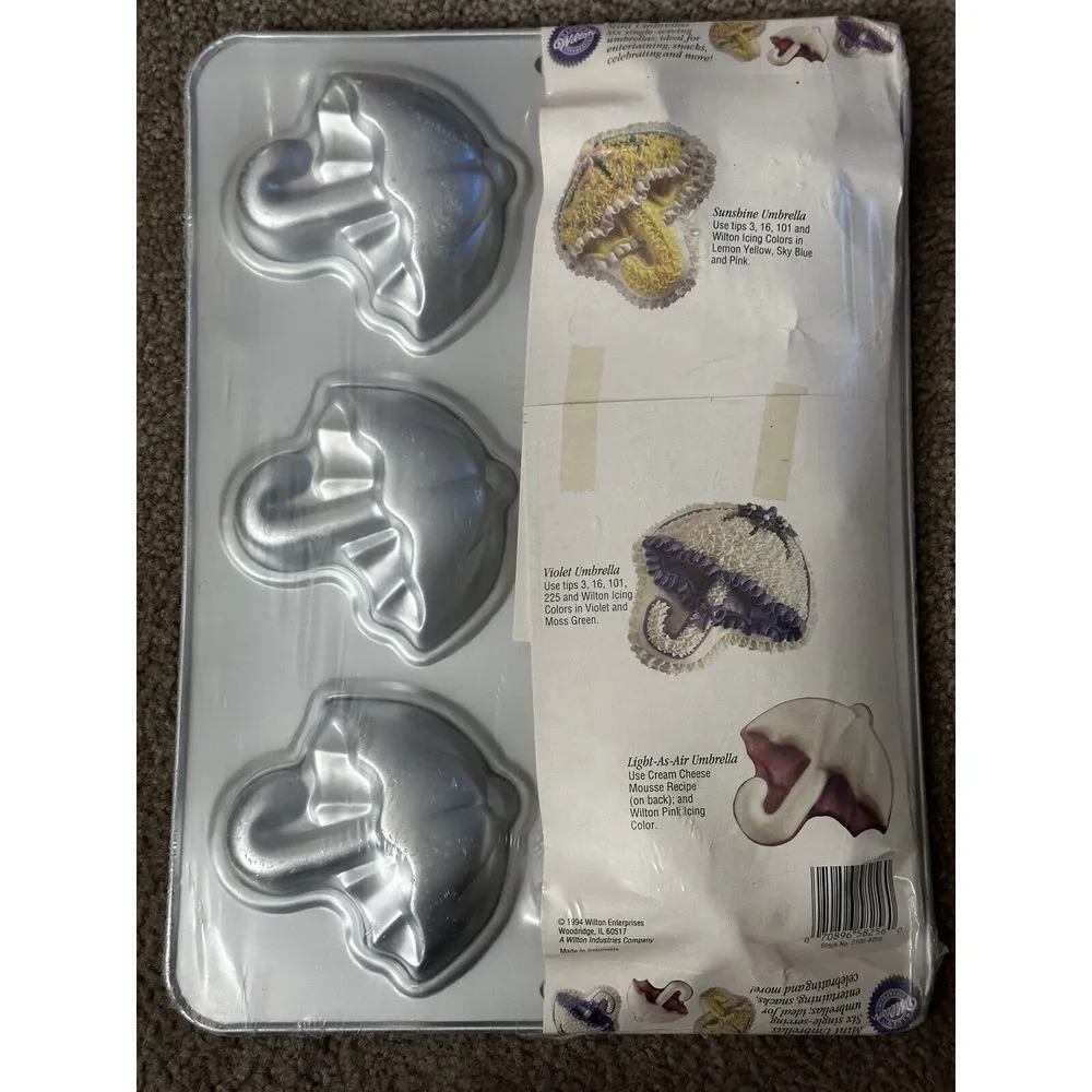 NIB Wilton Cake Baking Pan Mini Umbrella Wedding Baby Shower Rainy Day 2105-3256